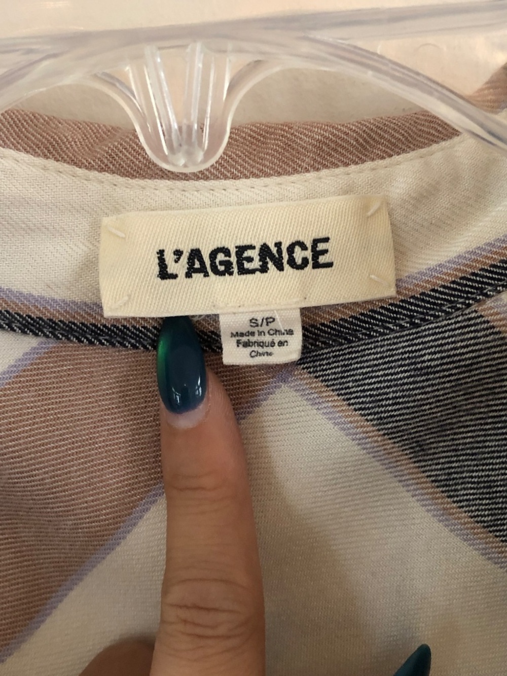 L'AGENCE Button up Flannel Jacqueline Shirt Plaid - Picture 9 of 9